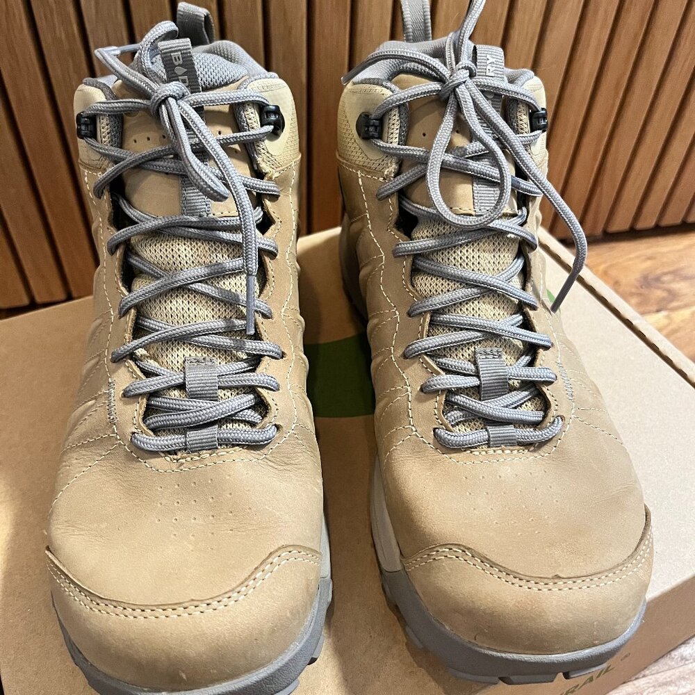 Oboz Women's Sypes Mid Leather B-Dry Waterproof Hiking Boot Women's 9 - Acorn - Picture 2 of 13